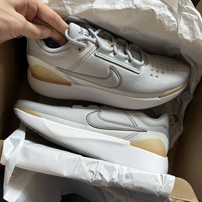 耐克男鞋透气减震运动鞋跑步鞋