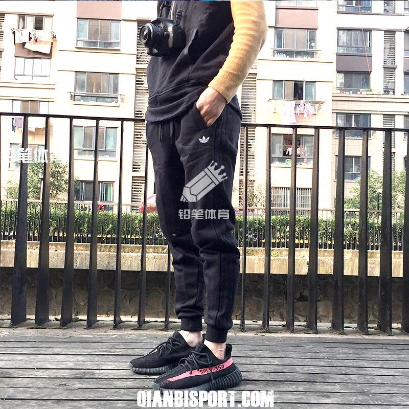 清货Adidas 阿迪达斯三叶草男子收脚裤运动休闲长裤AZ1114 AZ1110