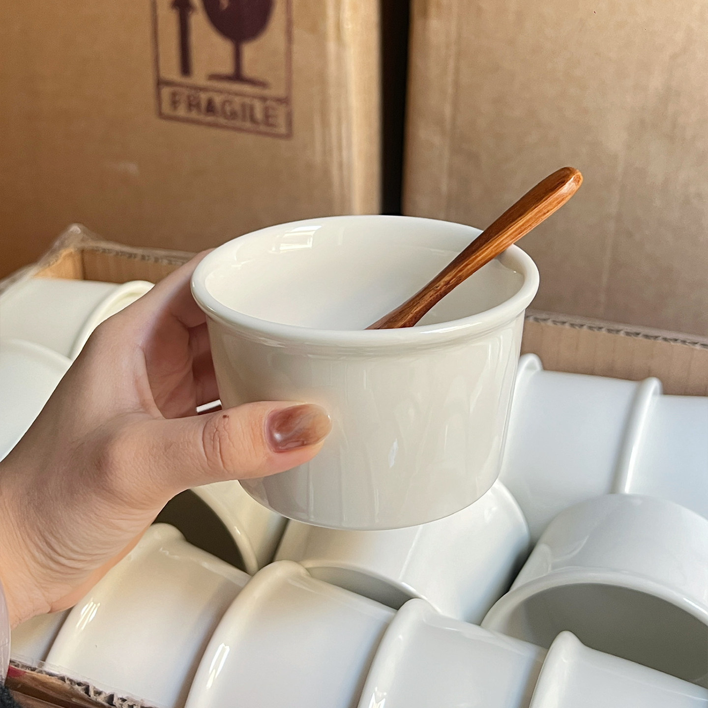 德化乳白陶瓷精致酸奶小碗250ml布丁碗一人份早餐燕麦碗甜品燕窝