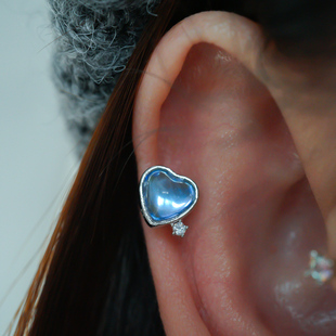 韩国进口甜美海洋蓝色爱心镶小钻耳骨钉耳蜗耳门钉