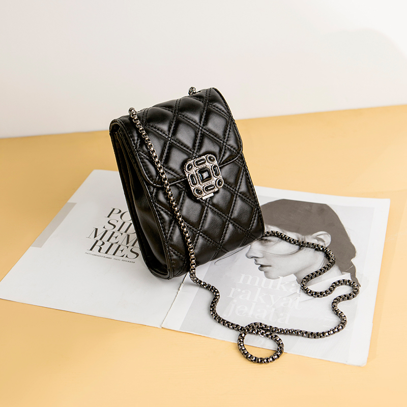 2025流行新款潮菱格链条小包包单肩斜挎包时尚百搭网红女包手机包