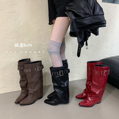 阿里情人-跟长靴皮带扣褶皱瘦瘦靴亮皮尖头辣妹堆堆靴长靴6688-8