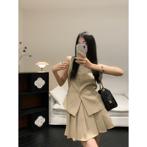 VANESSA-老钱高级绑带一排扣马甲+百褶半身裙套装261280