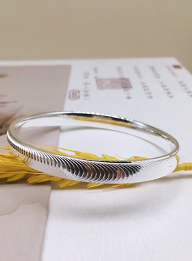 胜银· 猫眼闭口亮面足银999手镯实心女生闺蜜送礼大众纯银手镯