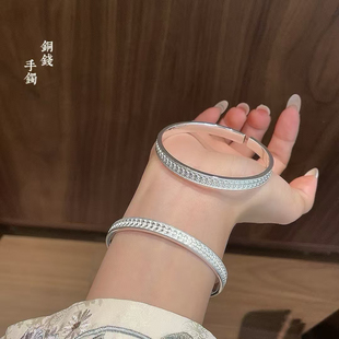 胜银·铜钱纹开口亮面足银999.9手镯平面实心满花送女友闺蜜手镯
