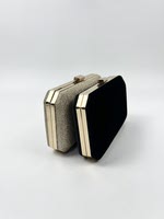 The remaining stock of the UK order from outside is a fashionable, light luxury, shiny velvet surface, metal mouth and gold chain evening clutch thumbnail 4