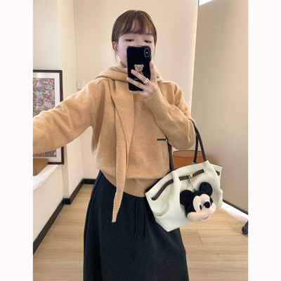 Omang桃喜 秋冬氛围感带围巾圆领毛衣女温柔甜美风宽松插肩袖线衣