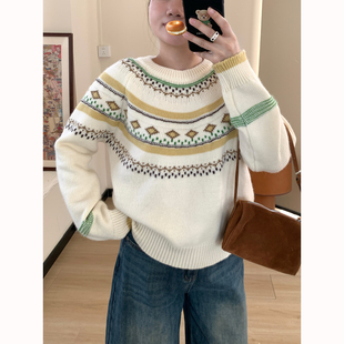 Omang桃喜 绣花设计感线衣 复古费尔岛厚毛衣女秋冬氛围圆领插肩袖