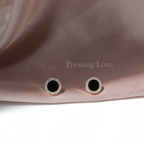 PressingLove百搭小黑圆耳钉