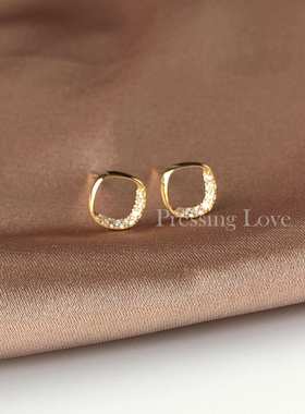 P.Love几何方形镶钻耳钉玫瑰金通体纯银气质耳环小众耳饰精致镂空