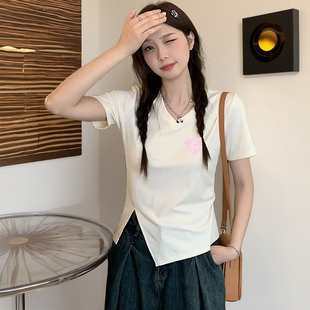 显瘦爱心上衣女 2025夏季 新款 纯棉v领短袖 t恤女小众不对称下摆修身