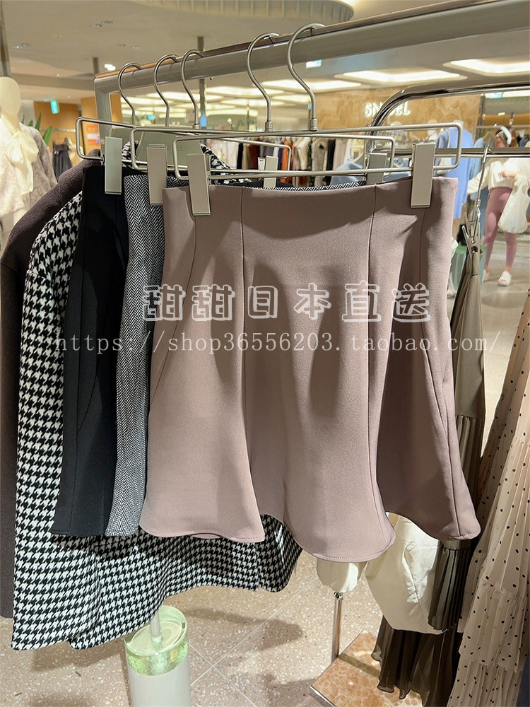 日本代购SNIDEL秋冬新品百搭拉链喇叭高腰半身短裤裙女SWFP235143