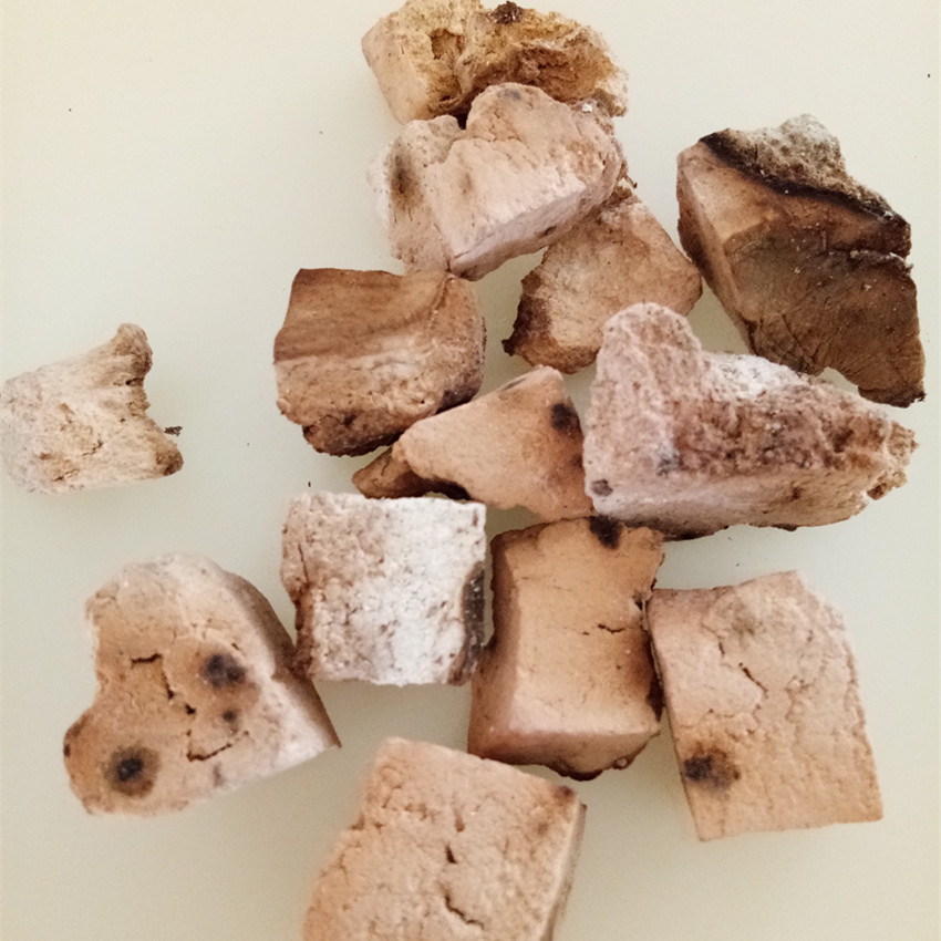 新货云南哀牢山农家两件赤茯苓