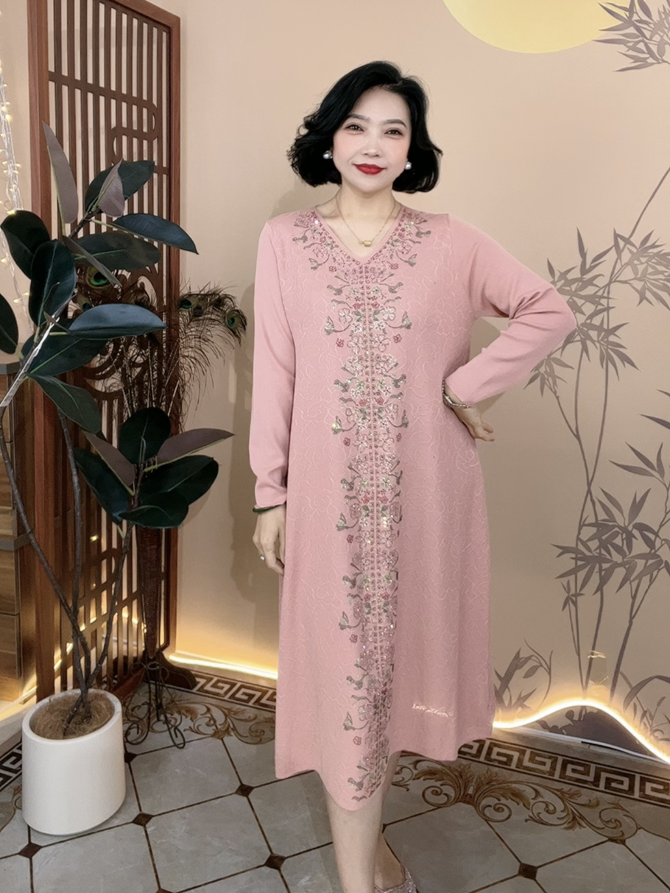 冰麻针织烫钻中长款v领连衣裙女遮肉显瘦裙时尚气质百搭妈妈春款