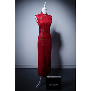 订婚礼服 旗袍敬酒服结婚当天新娘便装 重手工钉珠新中式 福蝶荷叶袖