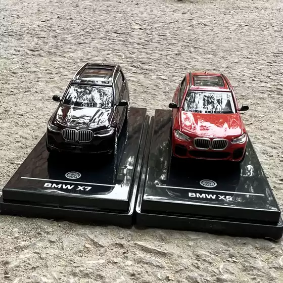 1/64 Original Bmw I8 X5 X7 High-Simulation Alloy Car Model Collectible Car Model Display Piece Paragon