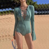 泳衣女新款 深V镂空绑带性感小胸遮肚显瘦泡温泉 三角连体小众长袖