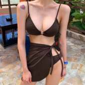 ins泳衣女新款 咖色分体三角比基尼三件套小胸性感遮肚显瘦泡温泉