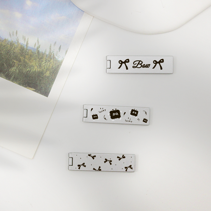 隐形卡通折叠手机支架背贴粘贴式金属支架可爱新款桌面通用支撑架