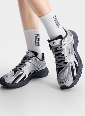 Fila/斐乐秋季新款 MATTRUN女子时尚休闲复古运动鞋F12W532124F