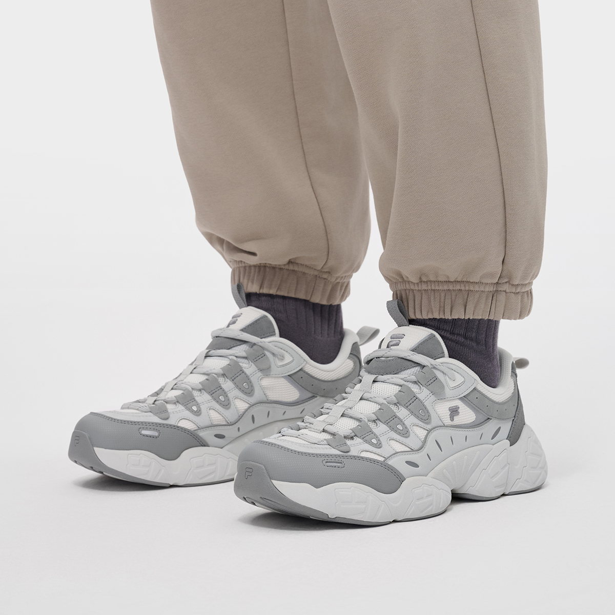 斐乐松果鞋男子潮流运动机能潮鞋