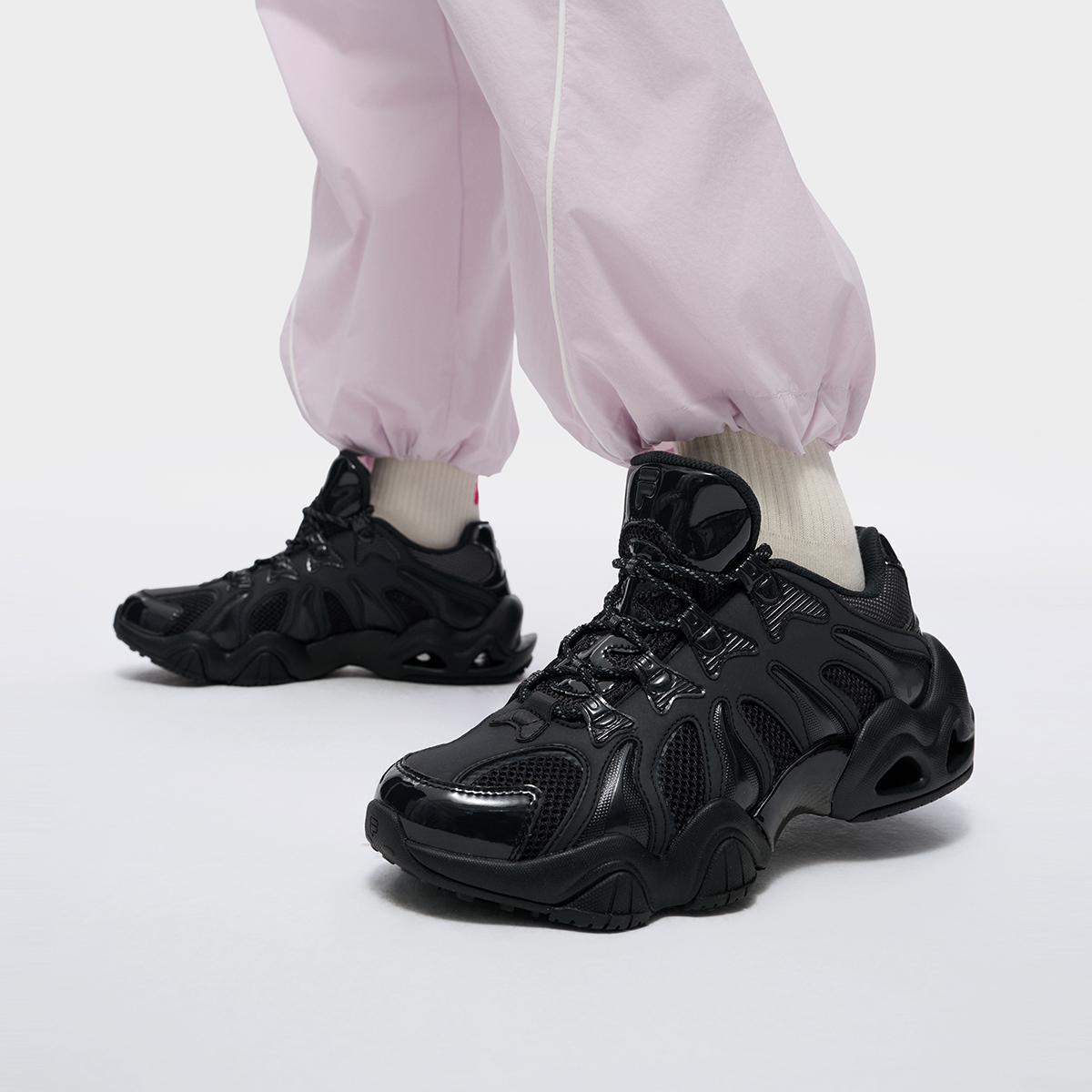 斐乐秋季女子潮流运动未来潮鞋