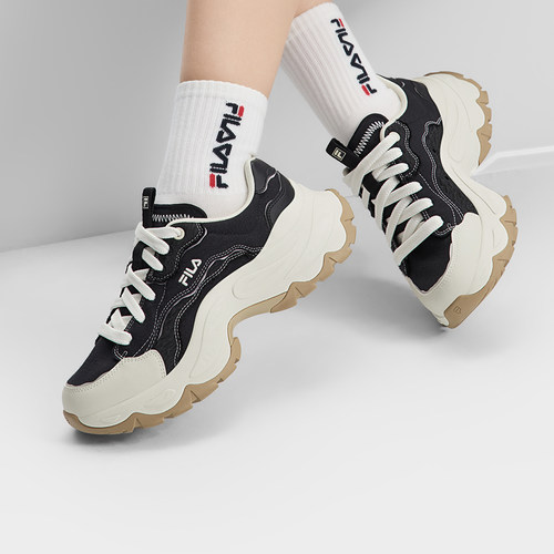 斐乐鱼刺女子休闲摩登厚底帆布鞋