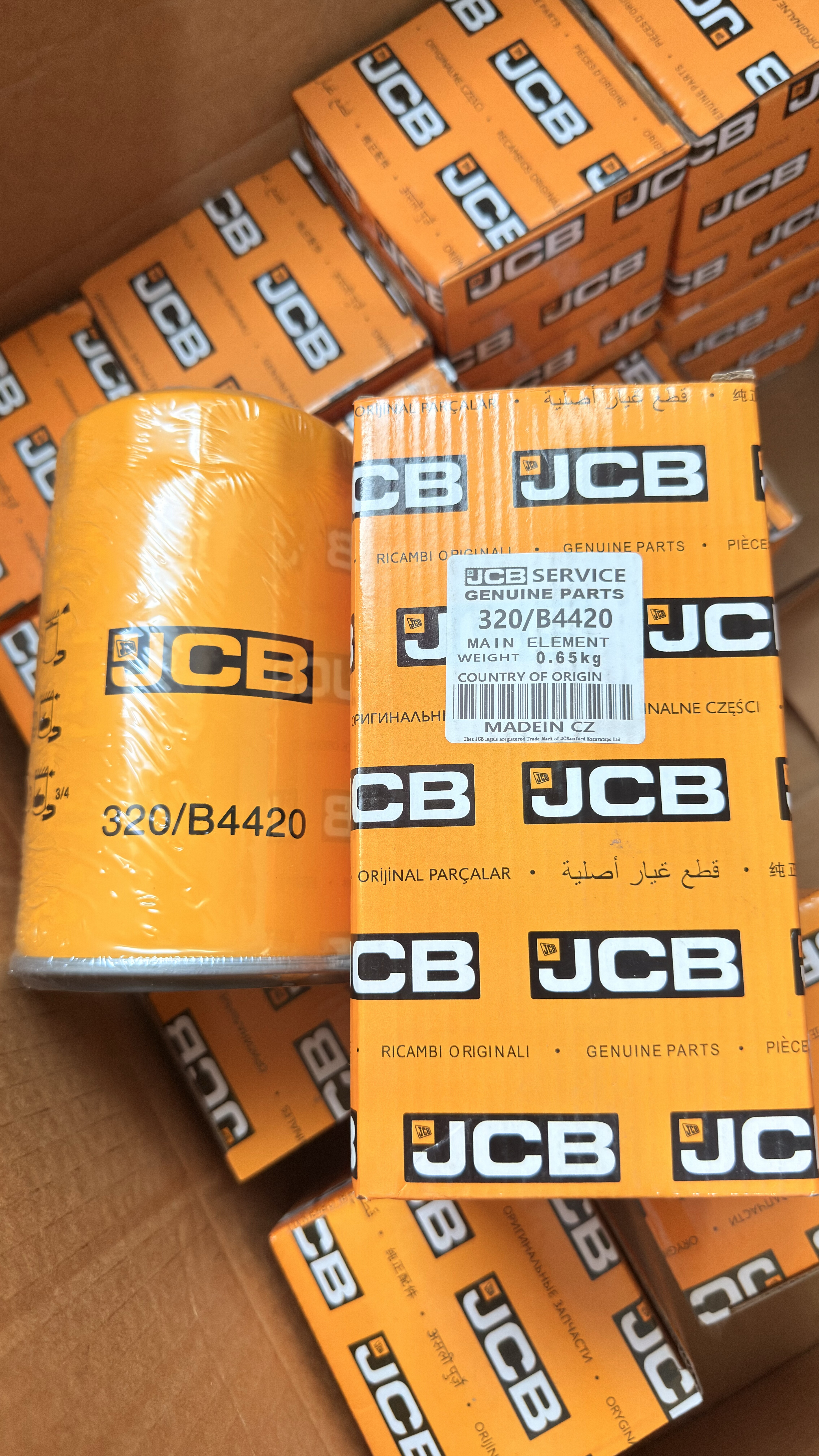 320/B4420杰西博挖掘机滤清器，JCB机油滤芯，液压滤芯，总成配件