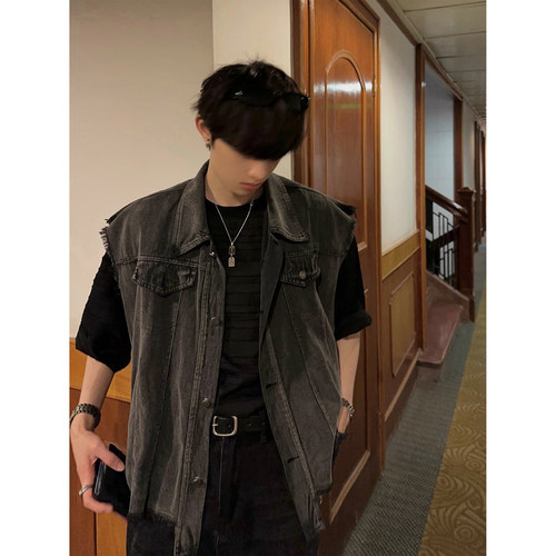 Lookiva水洗做旧翻领无袖夹克