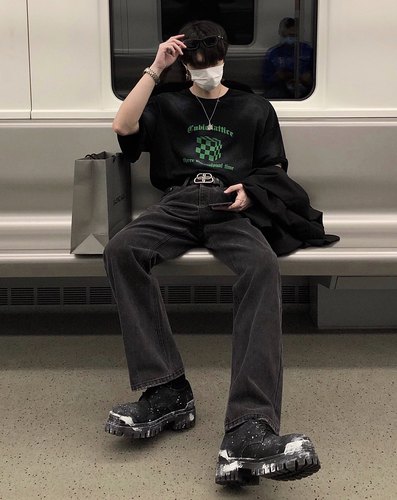 Lookiva裤脚磨破长裤牛仔裤