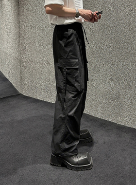 junmanner 黑色美式口袋工装风直筒裤男士宽松休闲2024夏运动长裤