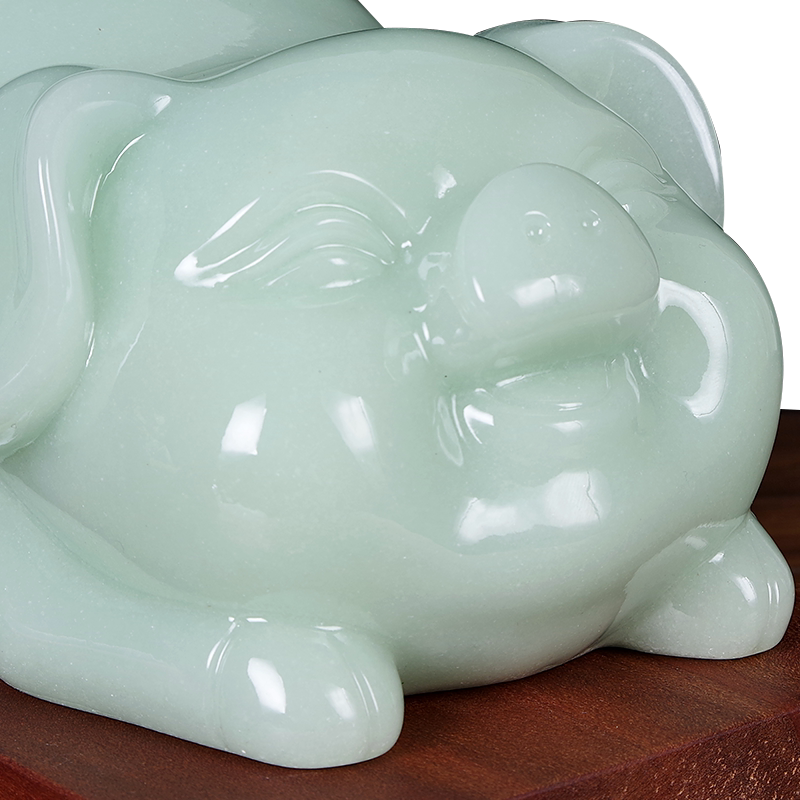 玉石招财猪可爱风家居客厅工艺品