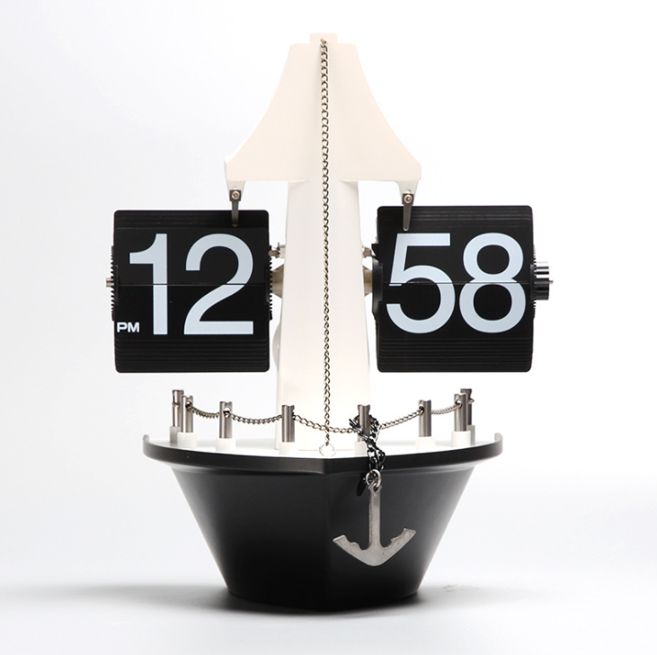 CREATIVE CLOCK: EUROPEAN STYLE AUTOMATIC SAILBOAT FLIP CLOCK PIRATE STEAMER SEAT CLOCK LIVING ROOM ORNAMENTS EUROPEAN STYLE WALL CLOCK BATTERY