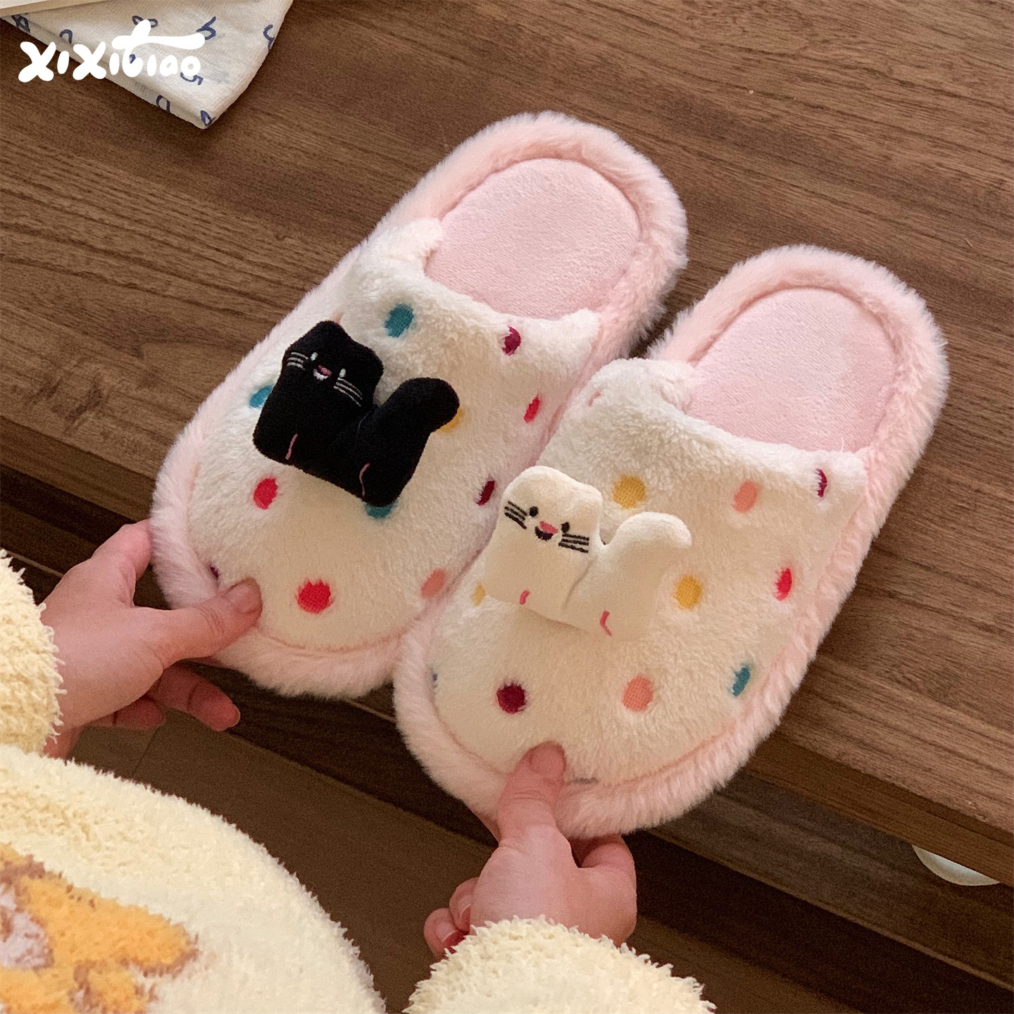 细细条黑白小猫波点毛毛鞋