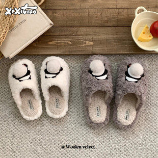 男女可爱保暖秋冬情侣休闲居家毛毛鞋 细细条 立体熊猫背影棉拖鞋