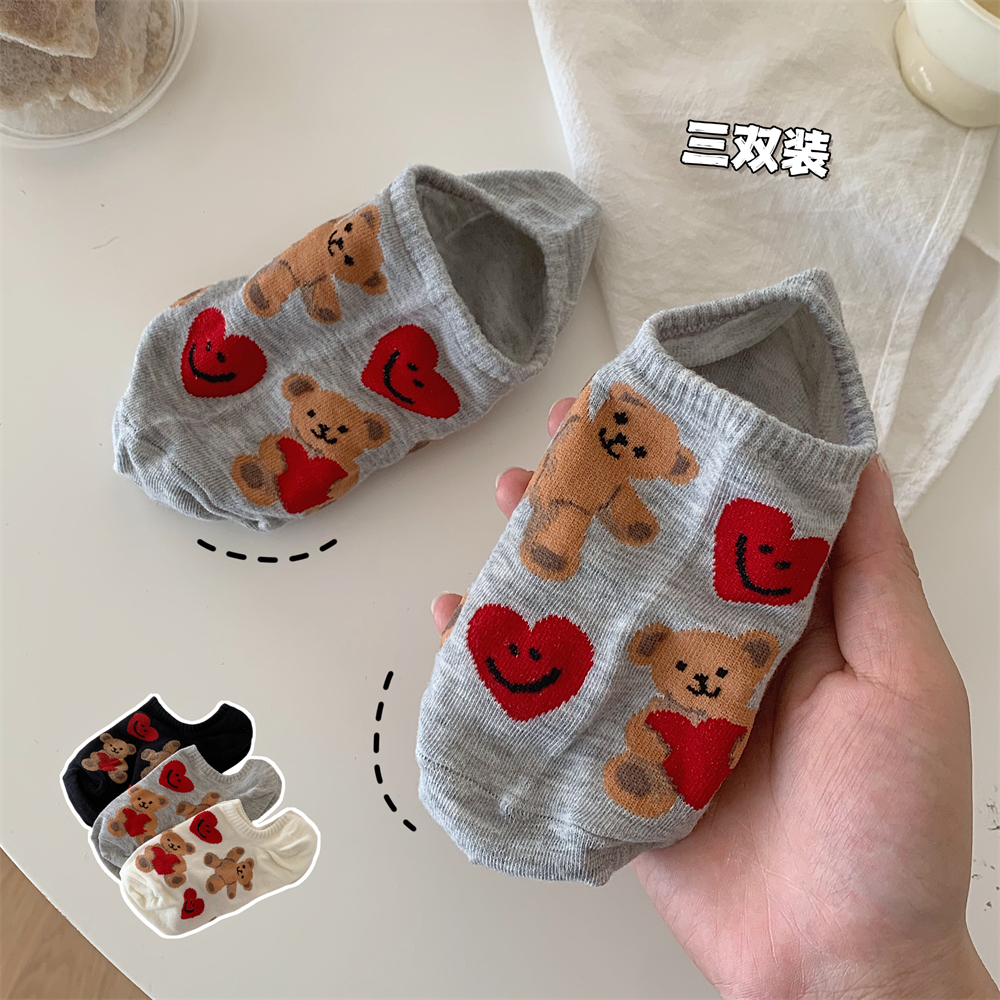 细细条可爱卡通小熊浅口船袜女