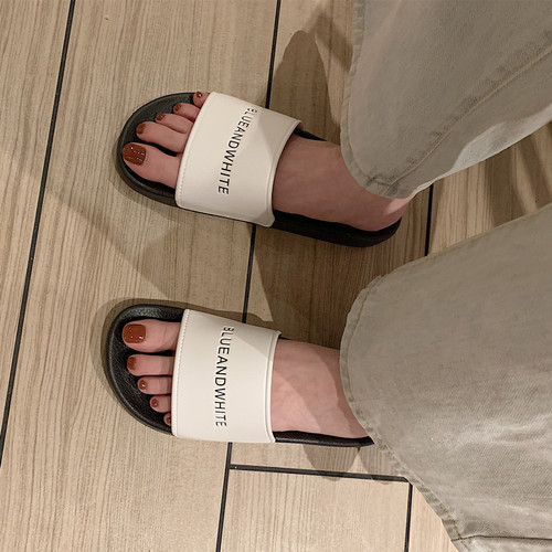 细细条拖鞋红港风防滑沙滩ins潮