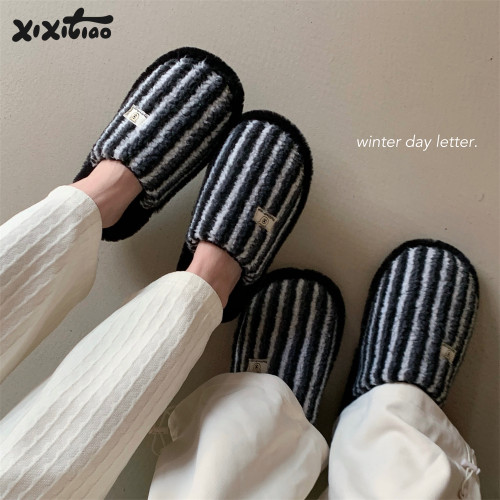 细细条日系拼色条纹家居毛毛鞋