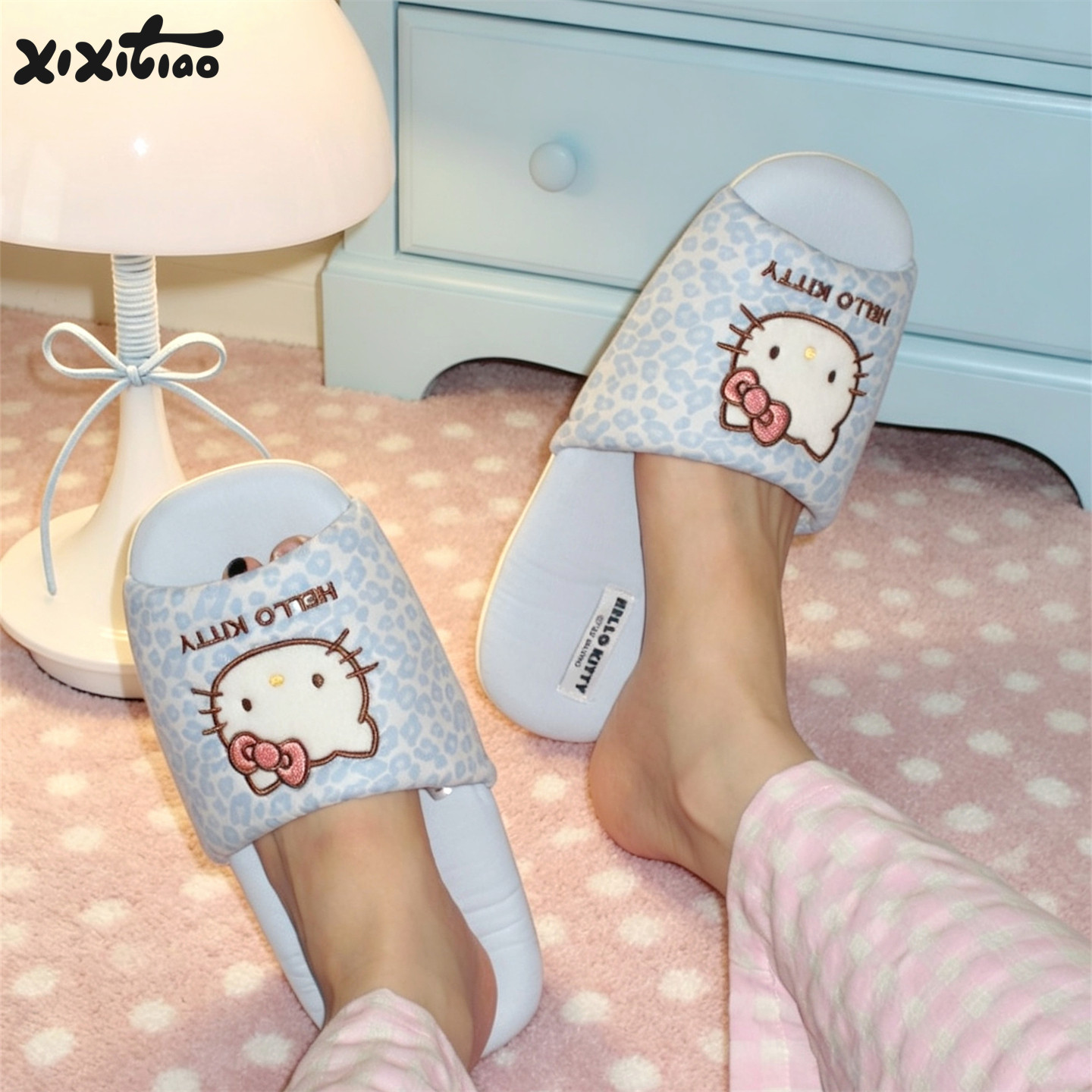 细细条HelloKitty豹纹地板鞋图片