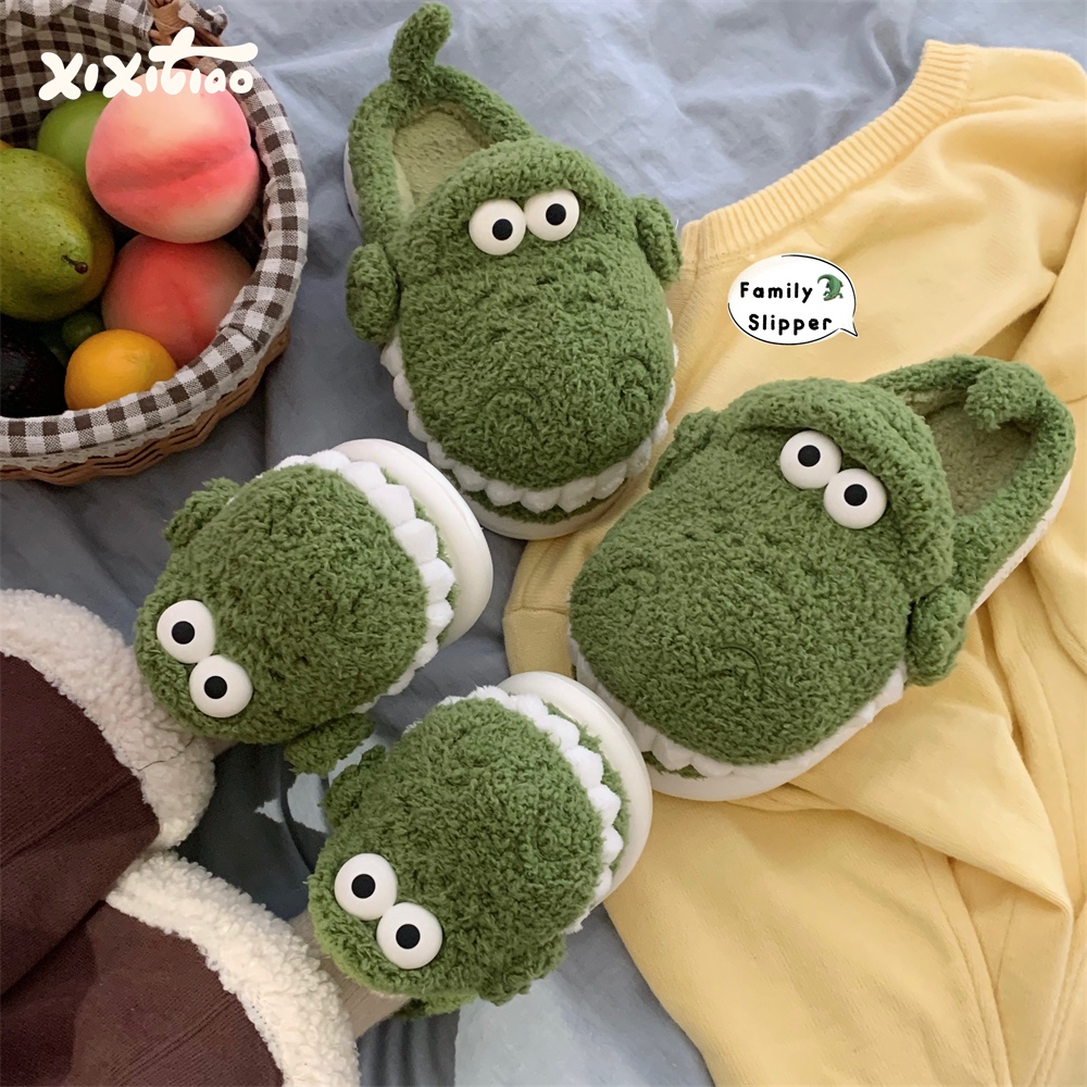 细细条搞怪鳄鱼一家三口棉拖鞋