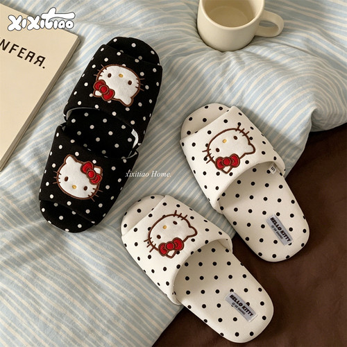 细细条波点HelloKitty四季拖鞋
