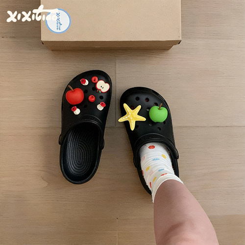 细细条休闲软底红绿苹果洞洞鞋