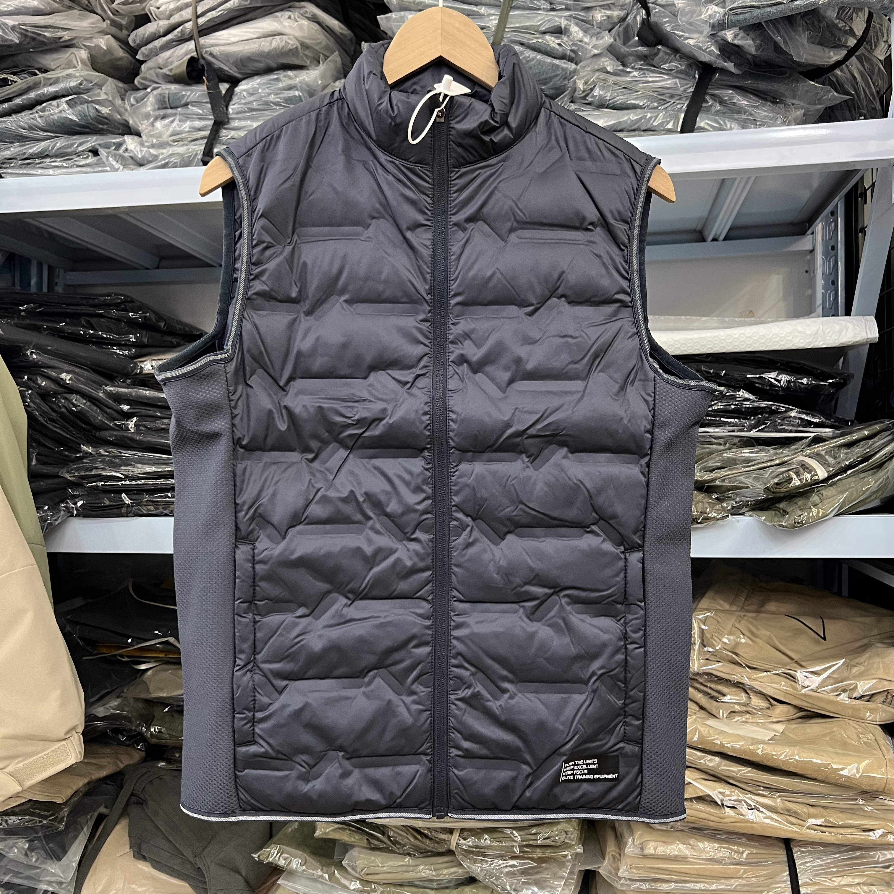 秋冬户外轻薄保暖羽绒马甲