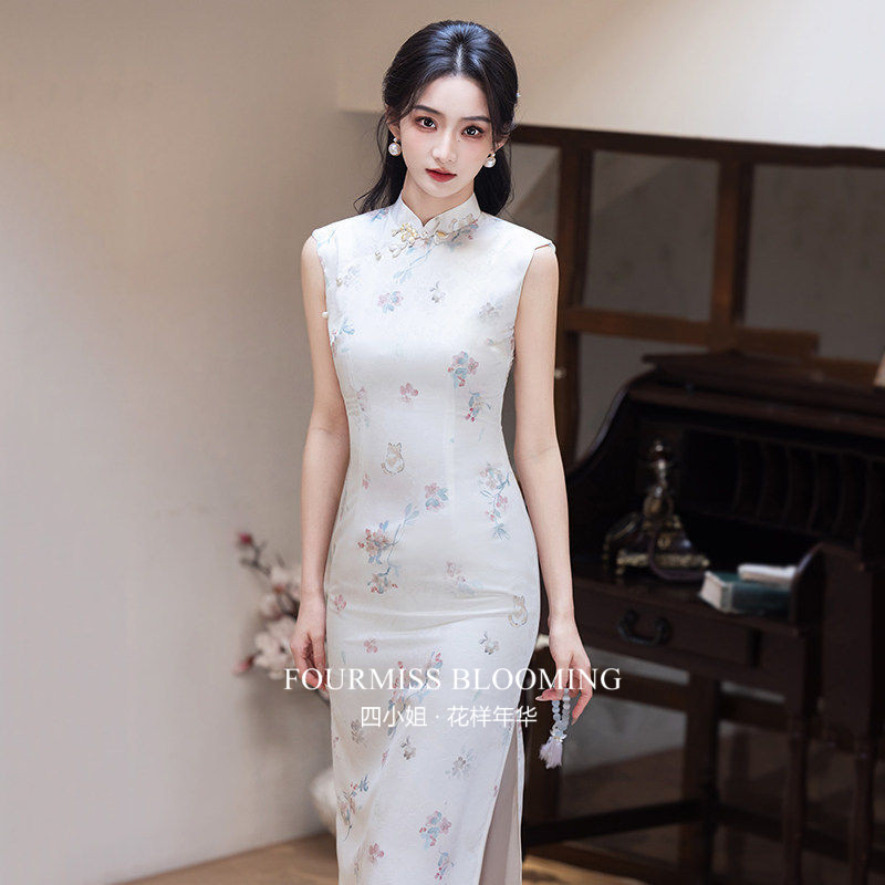 高级感新中式白色少女礼服