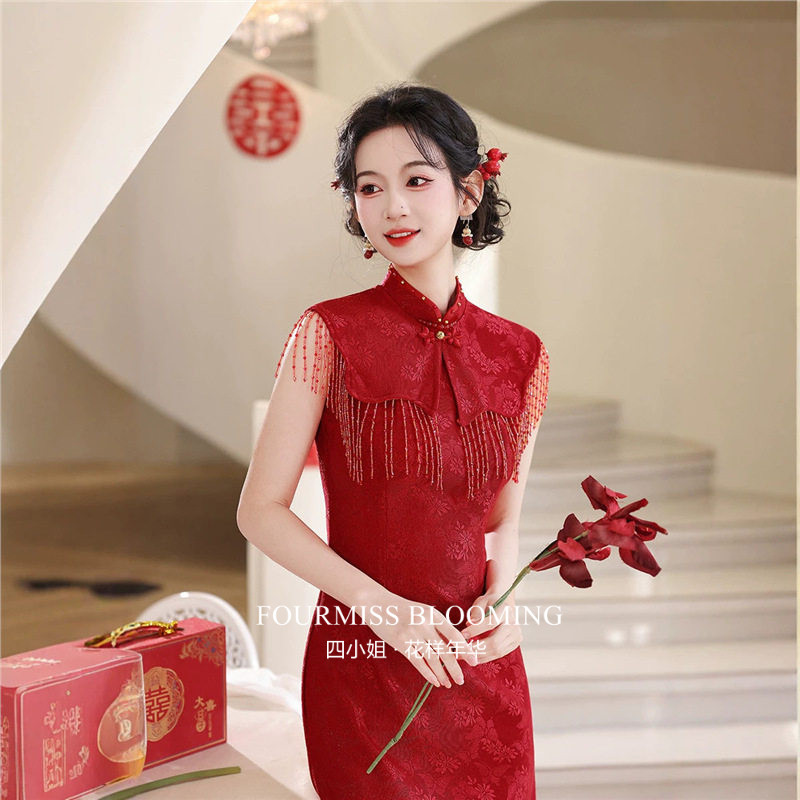 2026春夏酒红蕾丝敬酒服