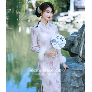 2025年新款 粉色甜美时尚 国风旗袍 订婚高档洋气冬款 花样年华