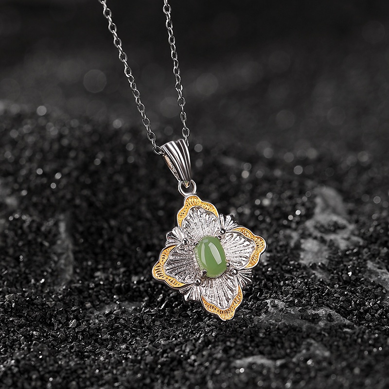 锦河畔 s925纯银镀金和田玉碧玉菱形吊坠时尚百搭中古款配饰银挂