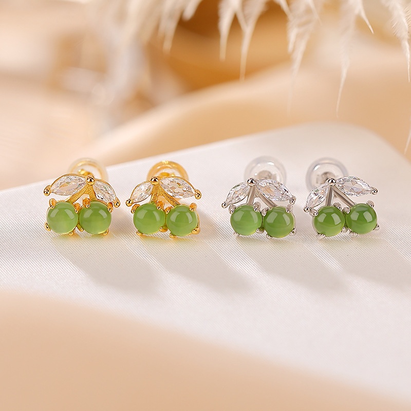 锦河畔 s925纯银镀金和田玉碧玉樱桃耳钉可爱创意小巧田园风女