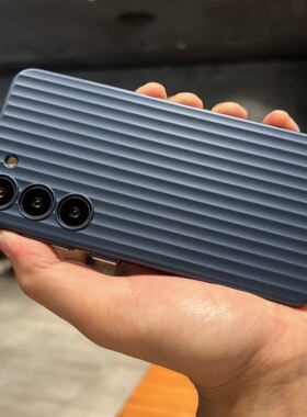 磨砂深海蓝色纯色瓦楞行李箱竖条纹适用三星S23U手机壳高级超薄Galaxy S24Ultra保护套S23+全包防摔硬壳男款