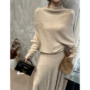 垂坠感坑条半身裙女 秋冬软糯针织上衣 陈团团TUAN 温柔风简约套装